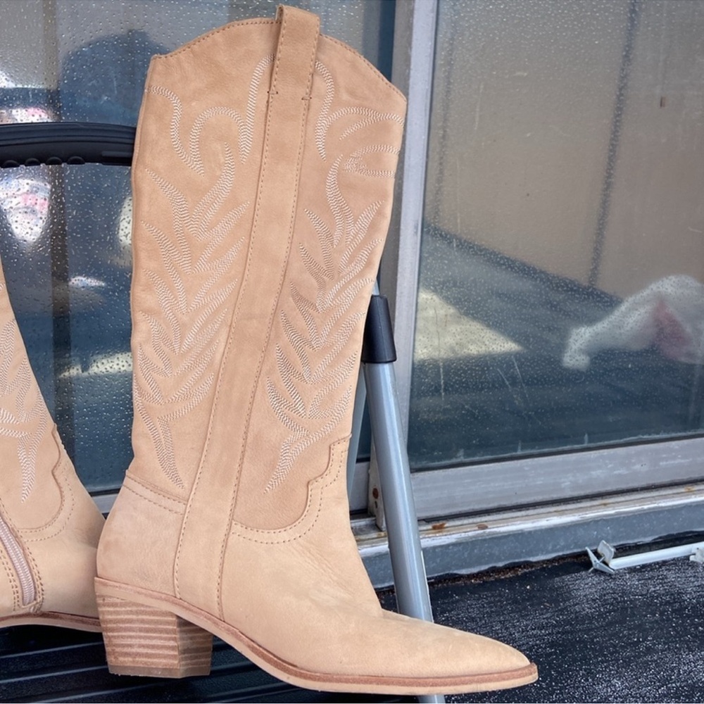 DOLCE VITA SOLEI DUNE/LIGHT TAN GENUINE LEATHER BOOTS SIZE 8